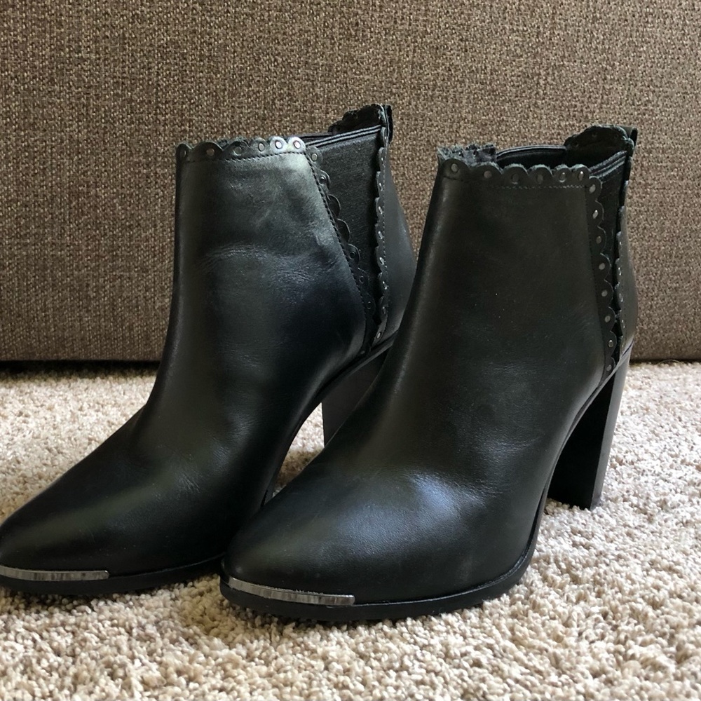 Ted Baker booties - Picture 2 of 4